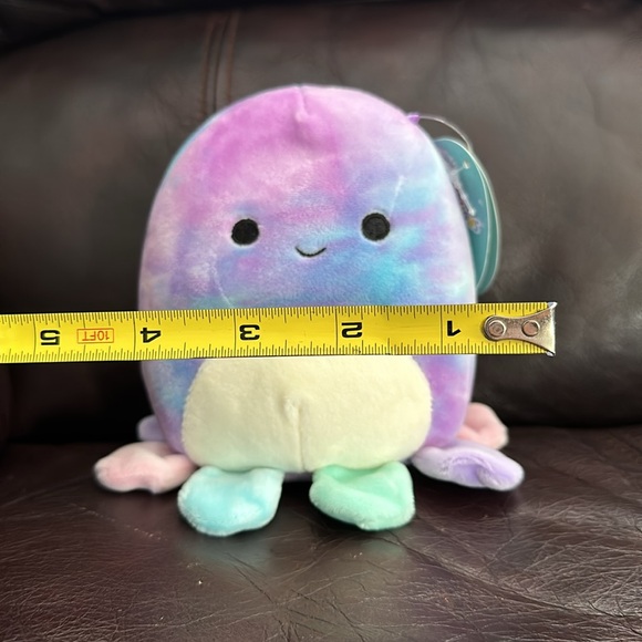 Squid Squishmallow - Picture 5 of 5